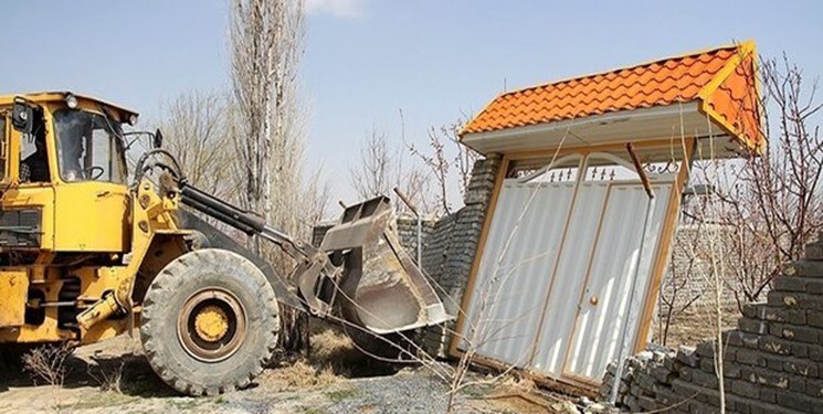 تخریب ساختمان غیرمجاز در گلابدره